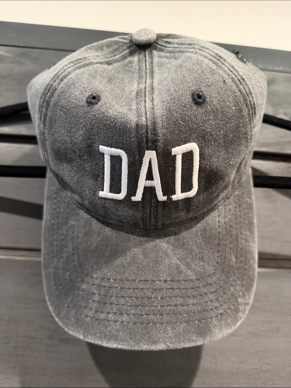 Gray 'DAD' Baseball Cap - Casual Cotton Hat